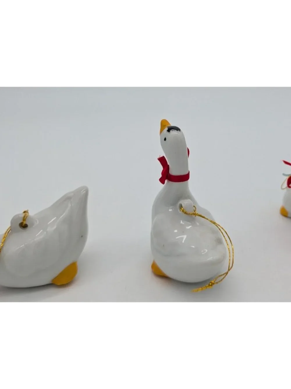 lot of 3 WHITE CERAMIC DUCK GOOSE geese w/RED BOW 2.5” ORNAMENT
